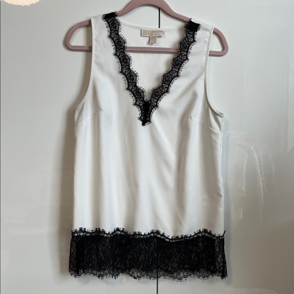 MICHAEL KORS White Sleeveless Top with Black Lace Trim, Size M - Picture 1 of 10